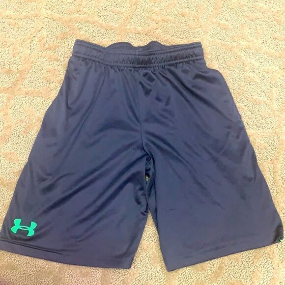 Under Armour YS Athletic Shorts with pockets Dark Grey with Green Accents - Picture 7 of 7